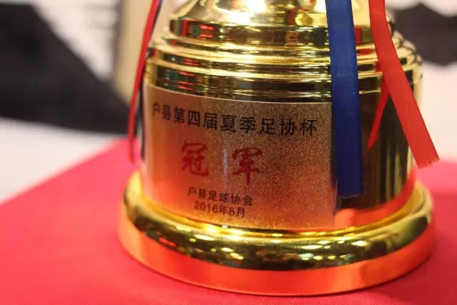 迪马：斯帕莱蒂要求尤文引进迪亚斯，球员要等穆里尼奥对他的看法